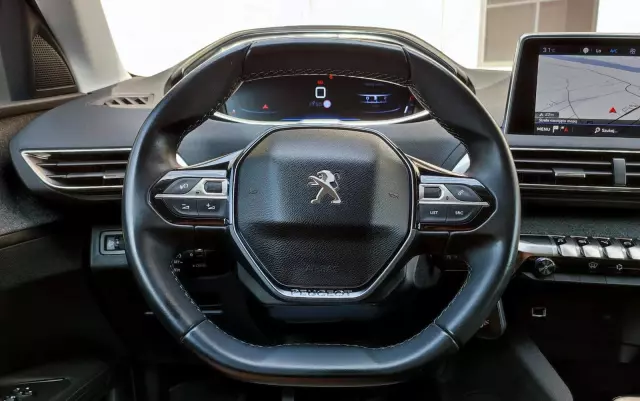 PEUGEOT 3008 PureTech 130 Stop & Start Allure