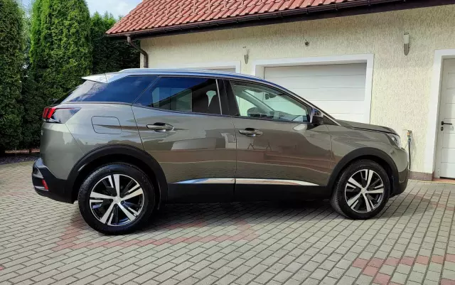 PEUGEOT 3008 PureTech 130 Stop & Start Allure