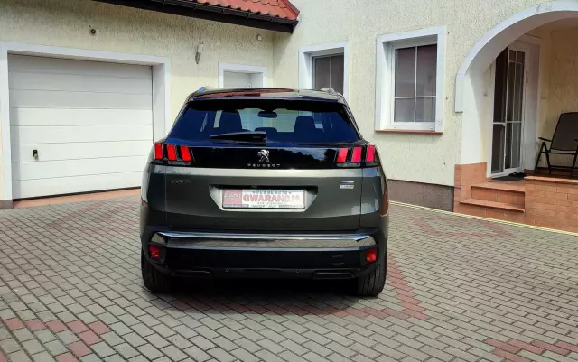 PEUGEOT 3008 PureTech 130 Stop & Start Allure