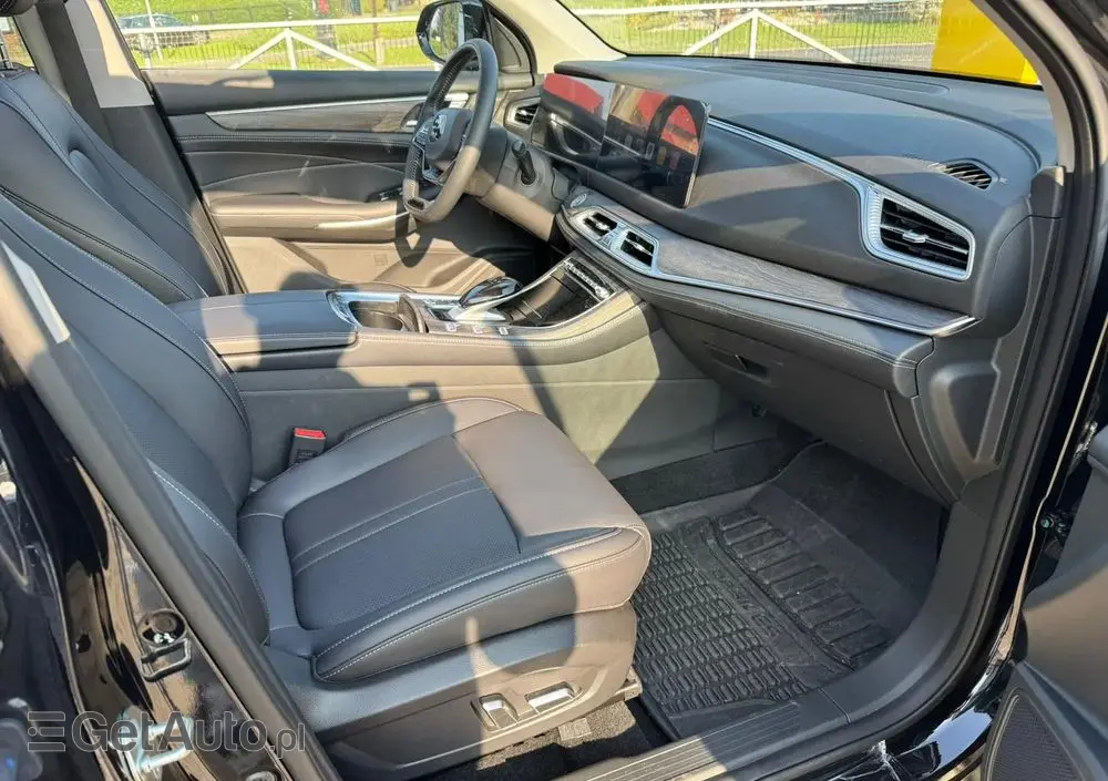 DFSK E5 1.5 PHEV Prestige E-CVT