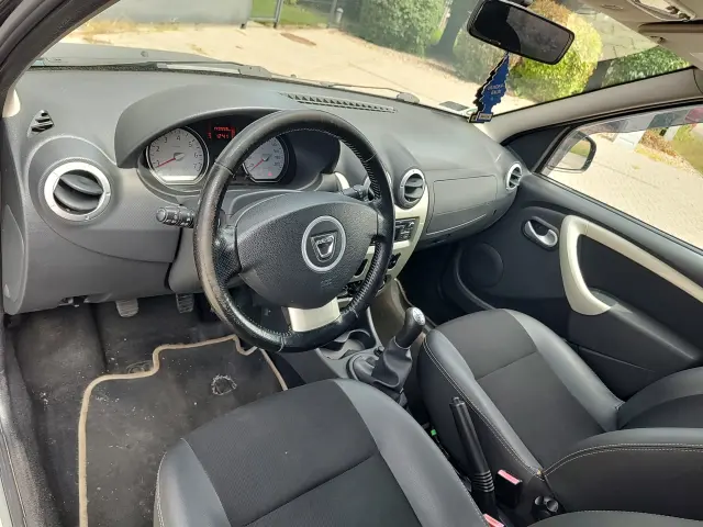 DACIA Logan Access