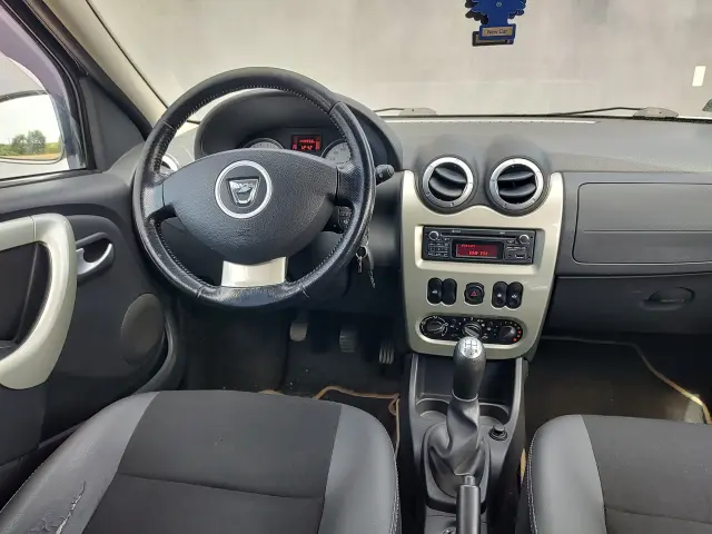 DACIA Logan Access