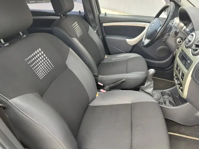 DACIA Logan Access