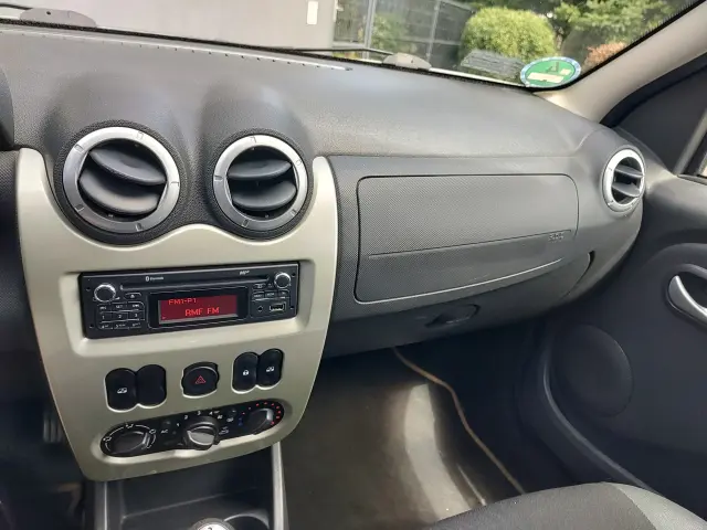 DACIA Logan Access
