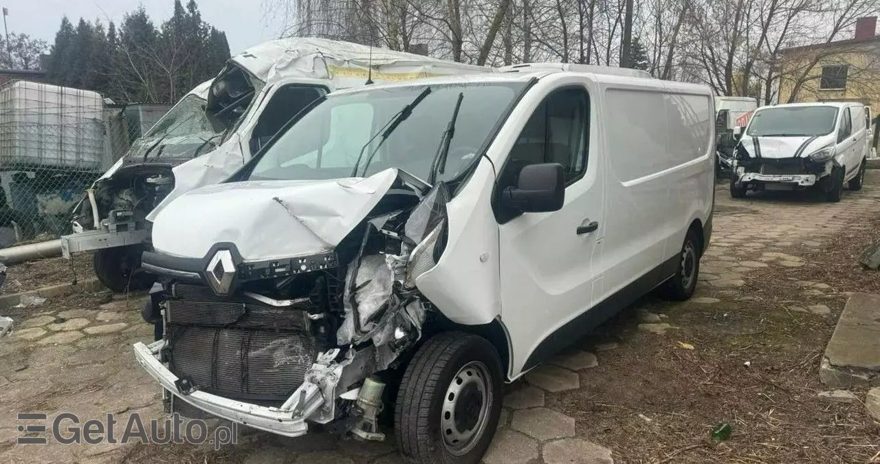 RENAULT Trafic 