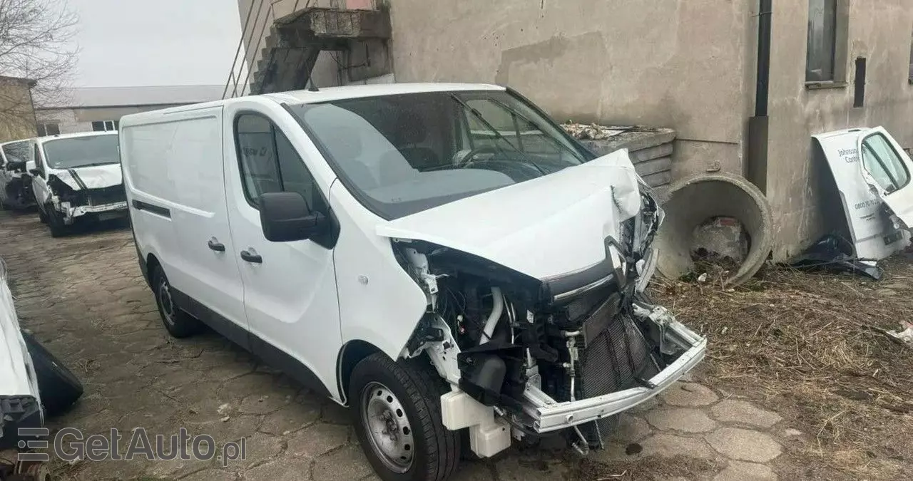 RENAULT Trafic 