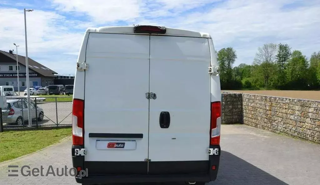 PEUGEOT Boxer 
