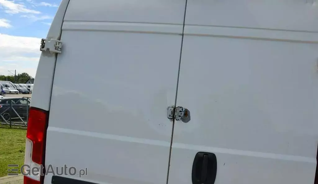 PEUGEOT Boxer 