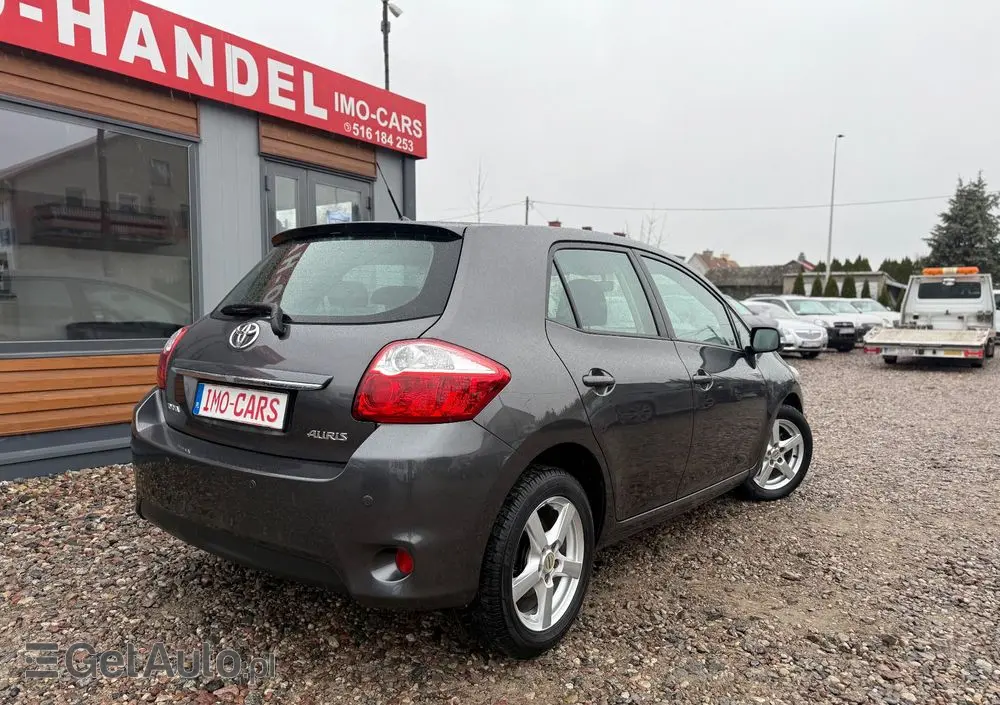 TOYOTA Auris 1.4 D-4D Luna EU5