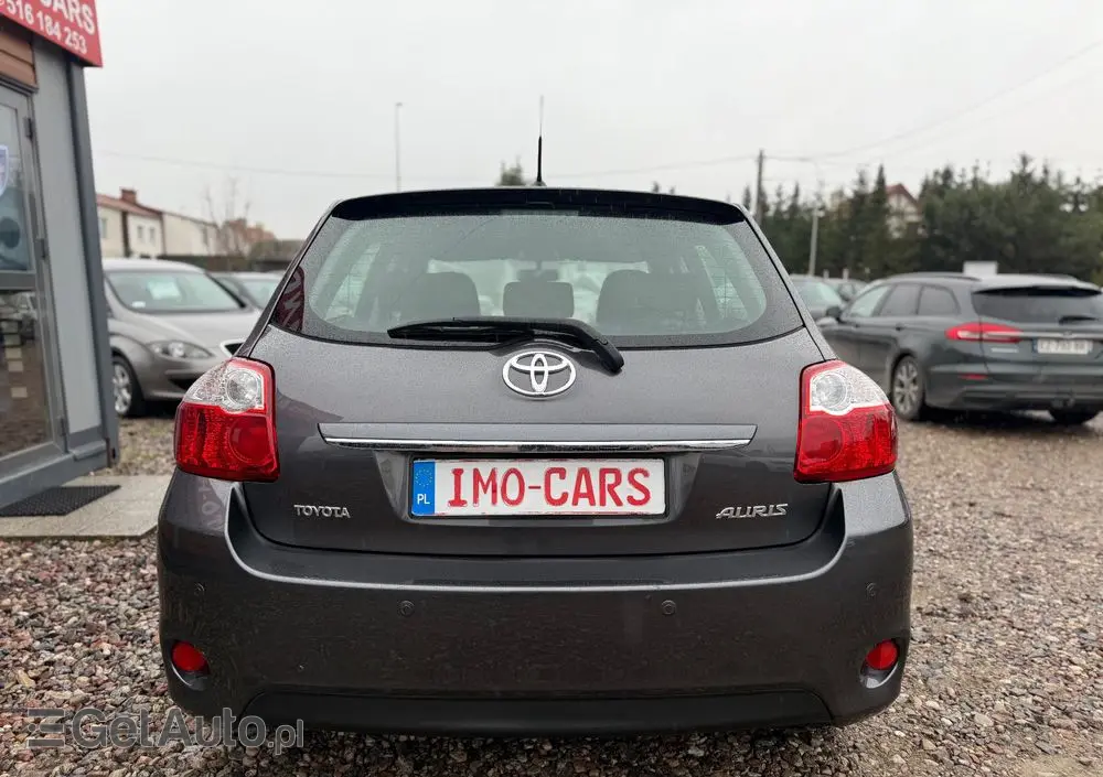 TOYOTA Auris 1.4 D-4D Luna EU5