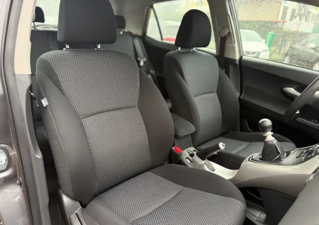 TOYOTA Auris 1.4 D-4D Luna EU5