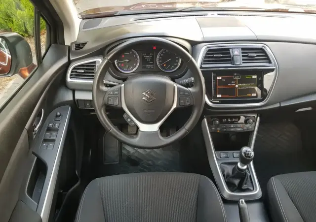 SUZUKI SX4 S-Cross 1.4 T Premium