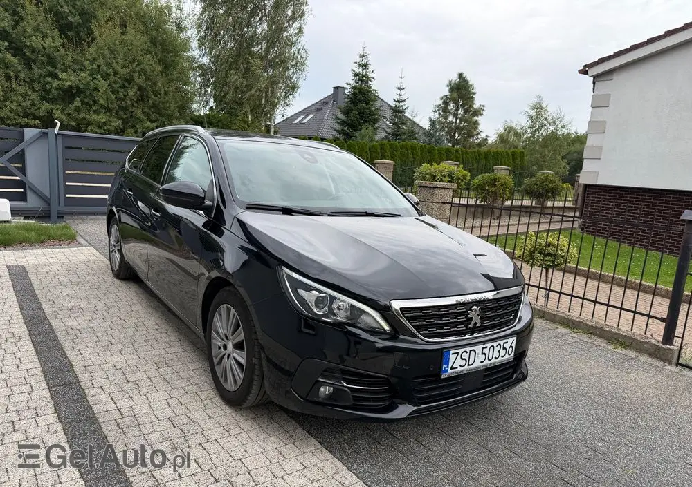 PEUGEOT 308 1.2 PureTech GPF Allure S&S