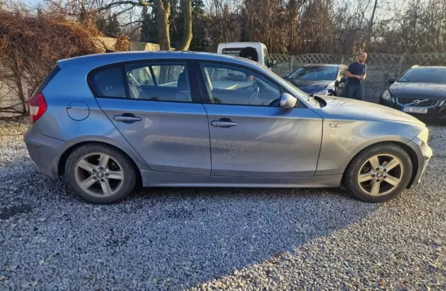 BMW Seria 1 118d (122 KM)