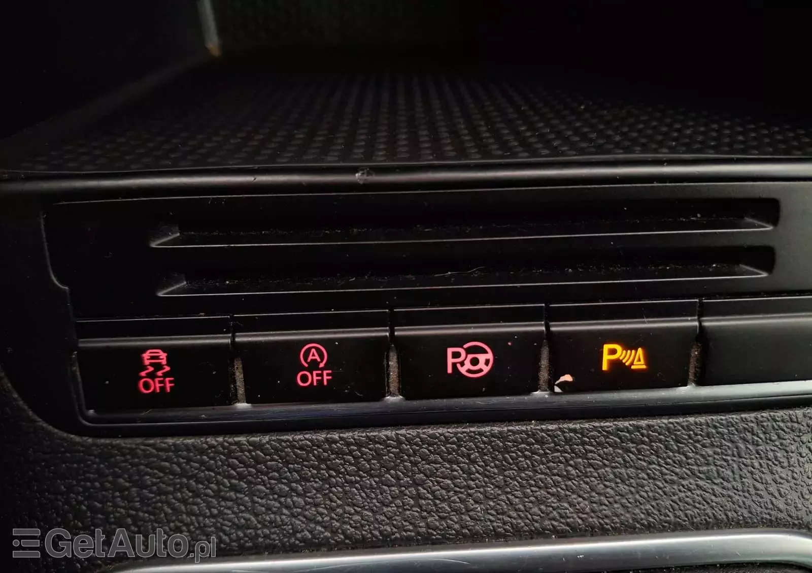 VOLKSWAGEN Tiguan 2.0 TDI 4Mot Perfectline R-Style DSG