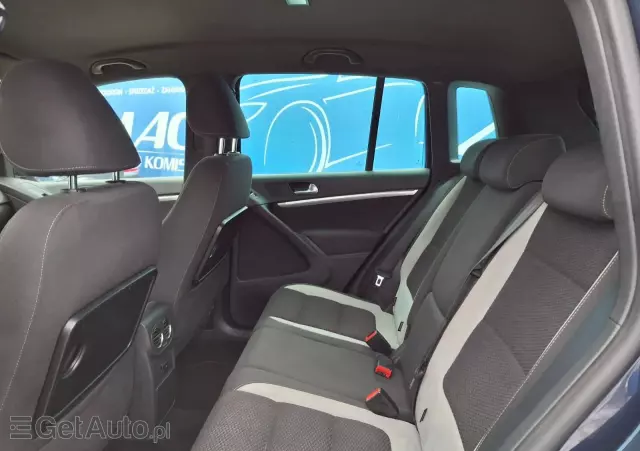 VOLKSWAGEN Tiguan 2.0 TDI 4Mot Perfectline R-Style DSG