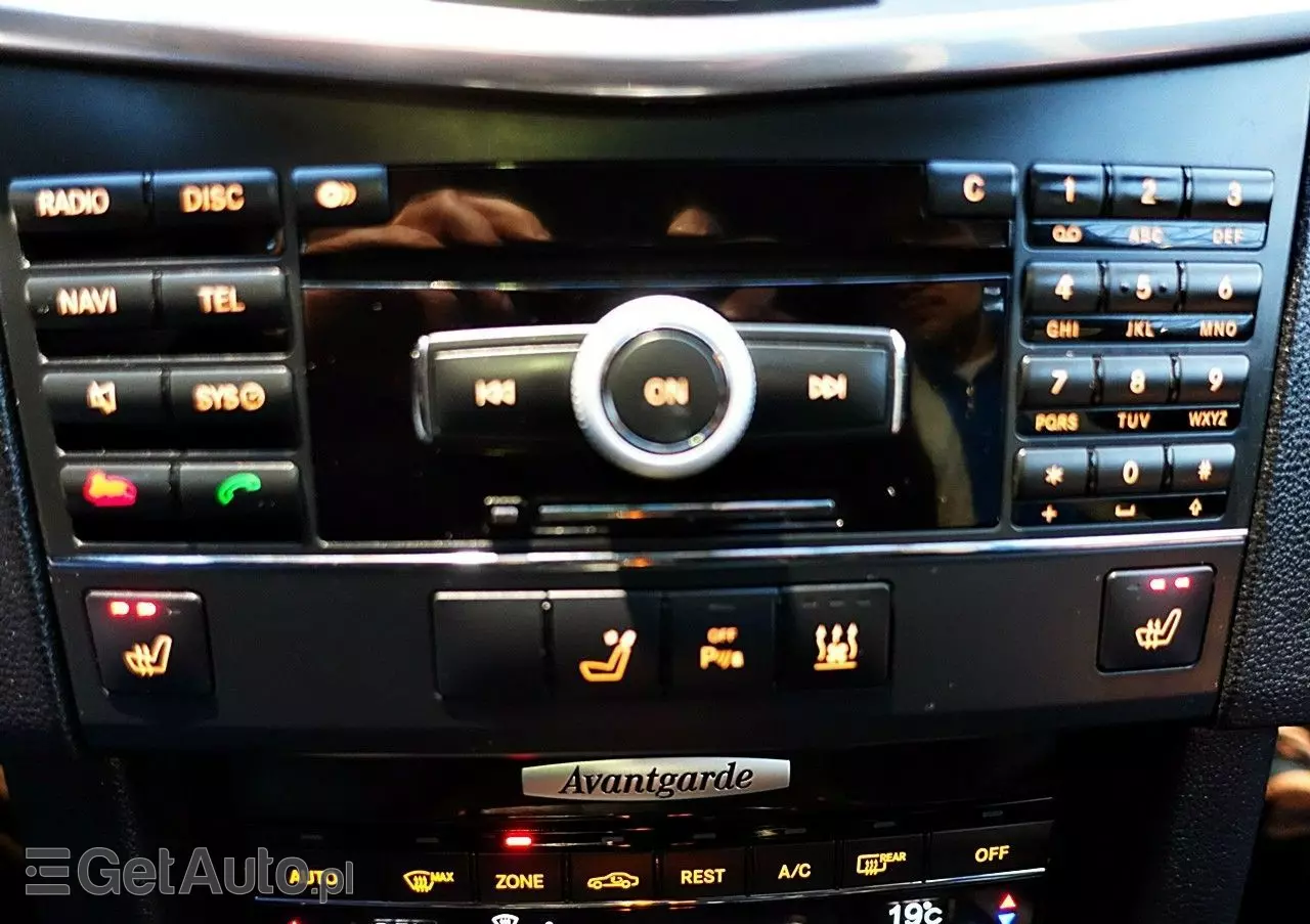 MERCEDES-BENZ Klasa E 