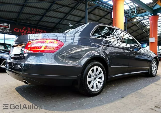 MERCEDES-BENZ Klasa E 