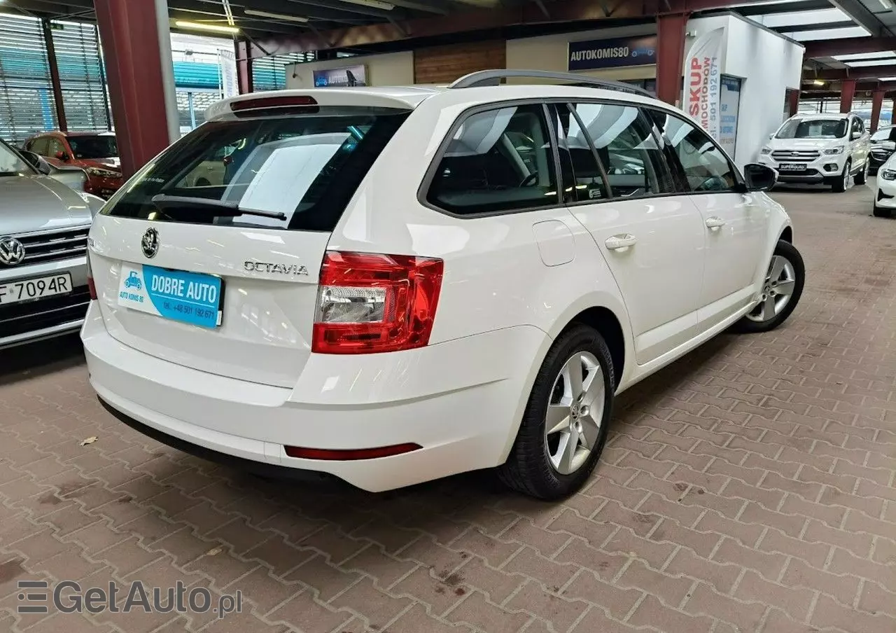 SKODA Octavia 