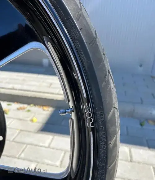 HARLEY-DAVIDSON Street 