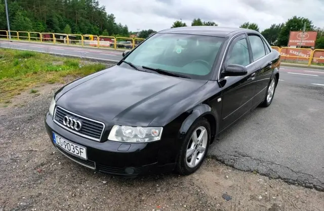 AUDI A4 