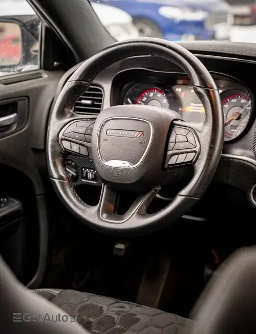 DODGE Charger 
