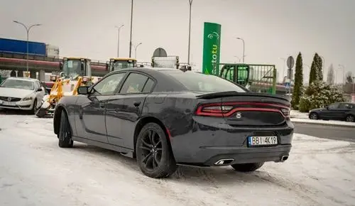 DODGE Charger 
