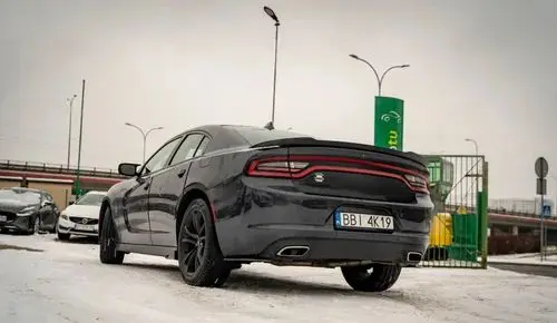 DODGE Charger 