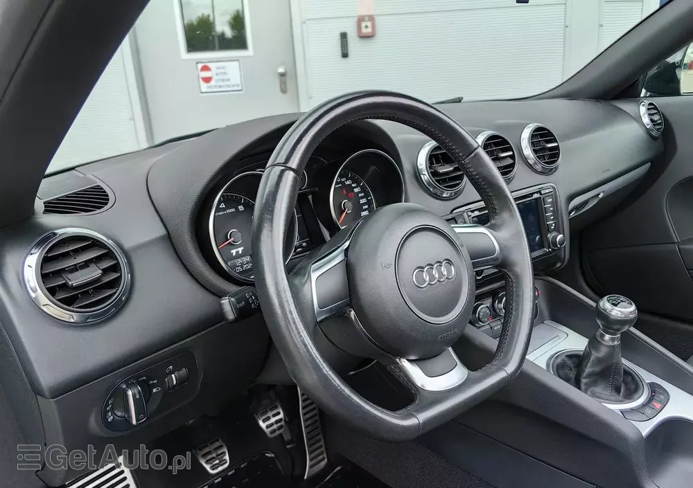 AUDI TT 1.8 TFSI