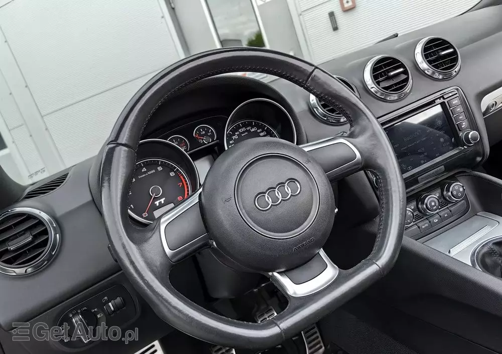 AUDI TT 1.8 TFSI