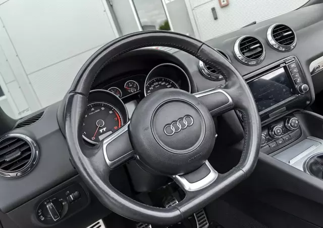 AUDI TT 1.8 TFSI