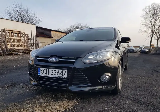 FORD Focus 1.6 EcoBoost Titanium