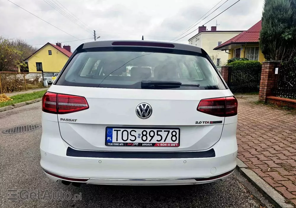 VOLKSWAGEN Passat Variant 2.0 TDI SCR 4Motion DSG Highline