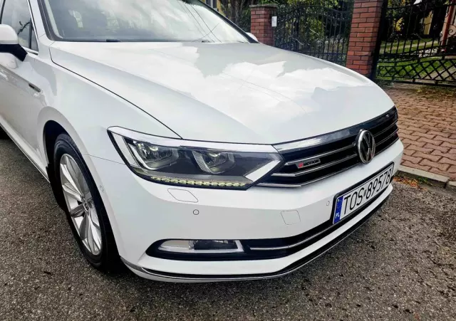 VOLKSWAGEN Passat Variant 2.0 TDI SCR 4Motion DSG Highline