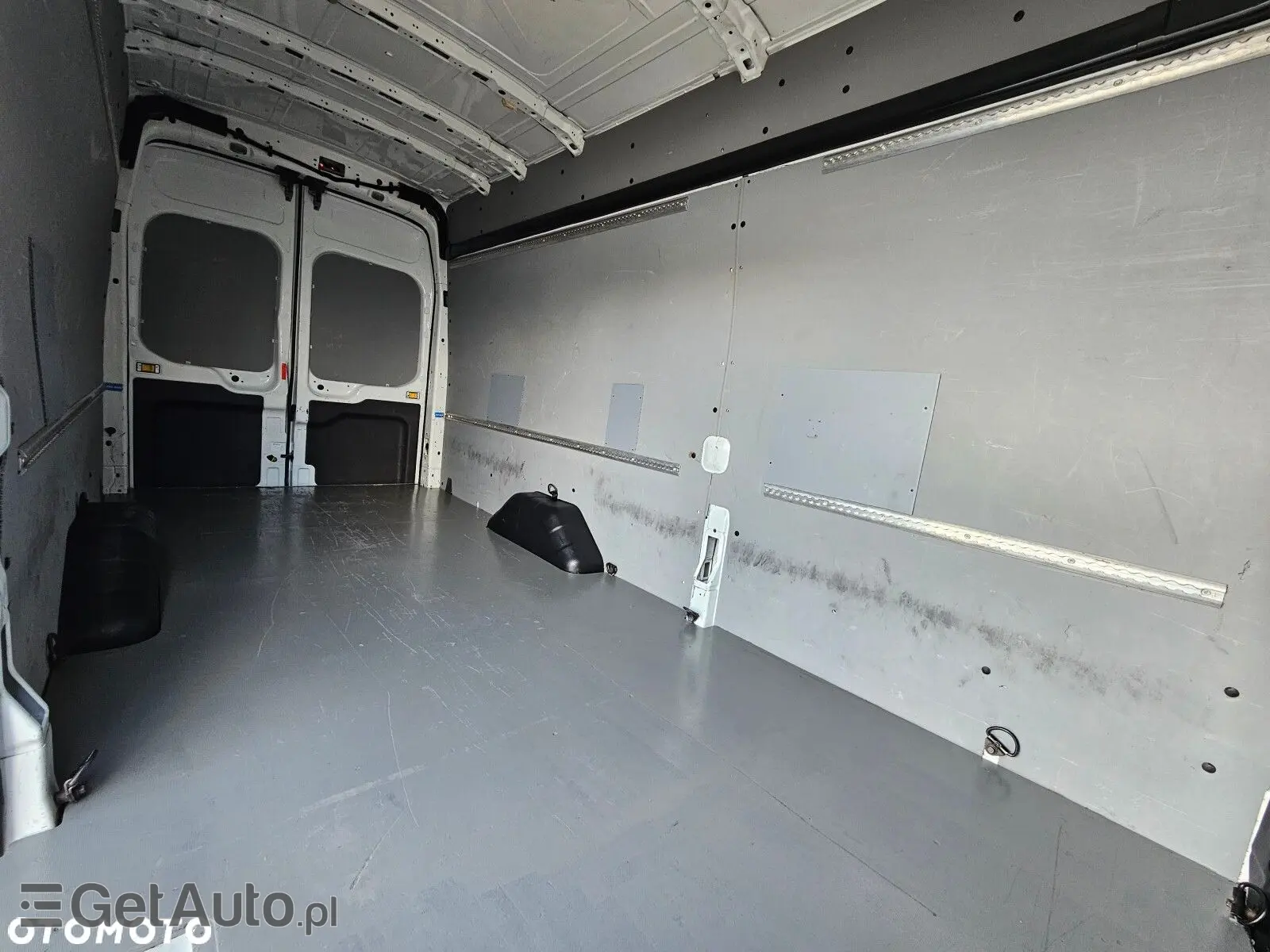 FORD Transit L4 Trend