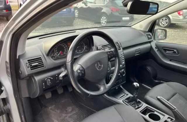 MERCEDES-BENZ Klasa A 