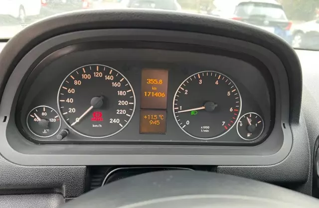 MERCEDES-BENZ Klasa A 