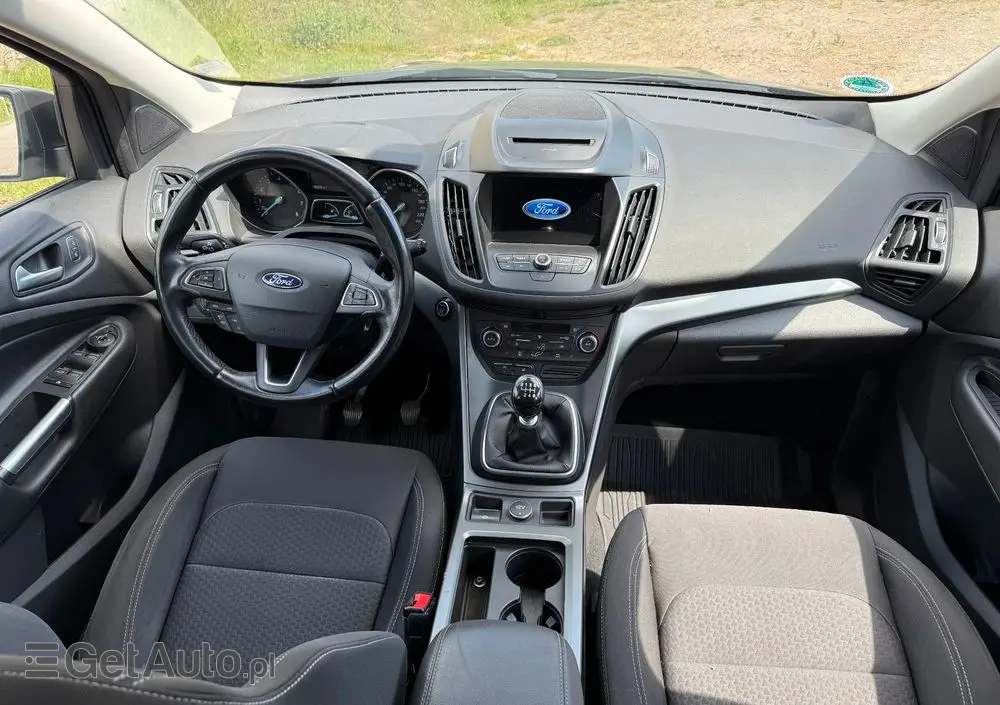 FORD Kuga 1.5 EcoBoost 2x4 Cool & Connect