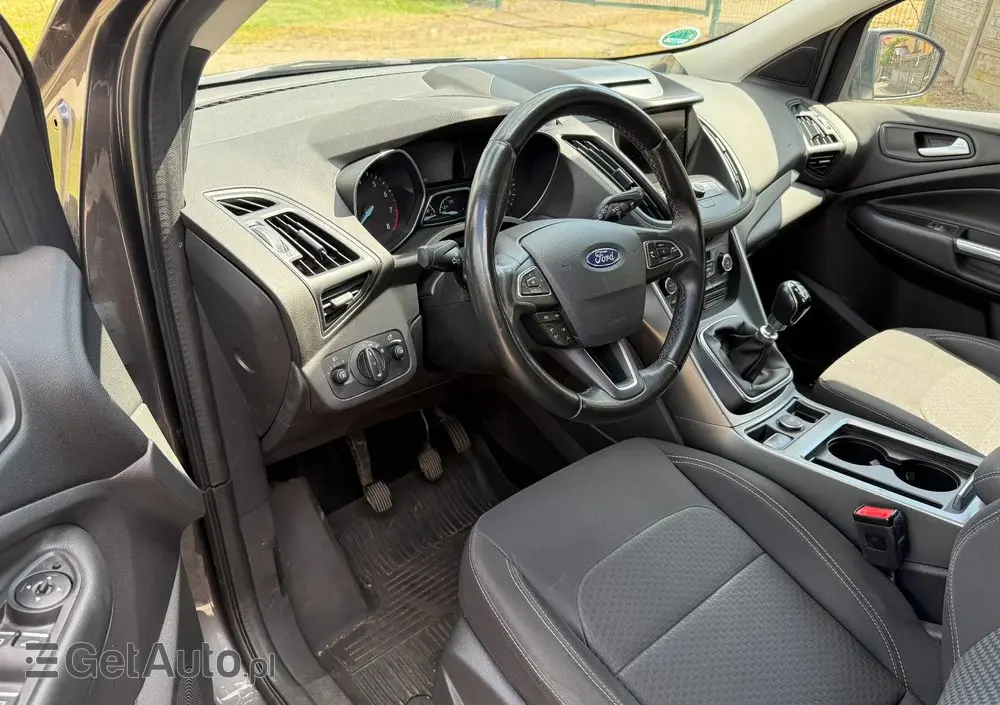 FORD Kuga 1.5 EcoBoost 2x4 Cool & Connect