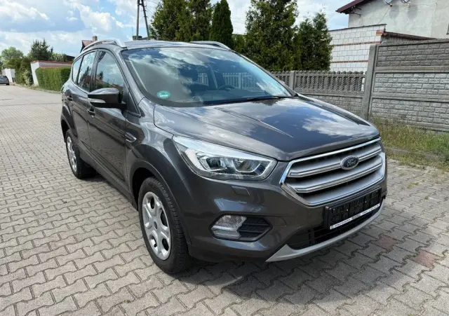FORD Kuga 1.5 EcoBoost 2x4 Cool & Connect
