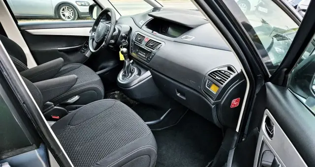 CITROËN C4 Picasso 1.6 VTi Attraction
