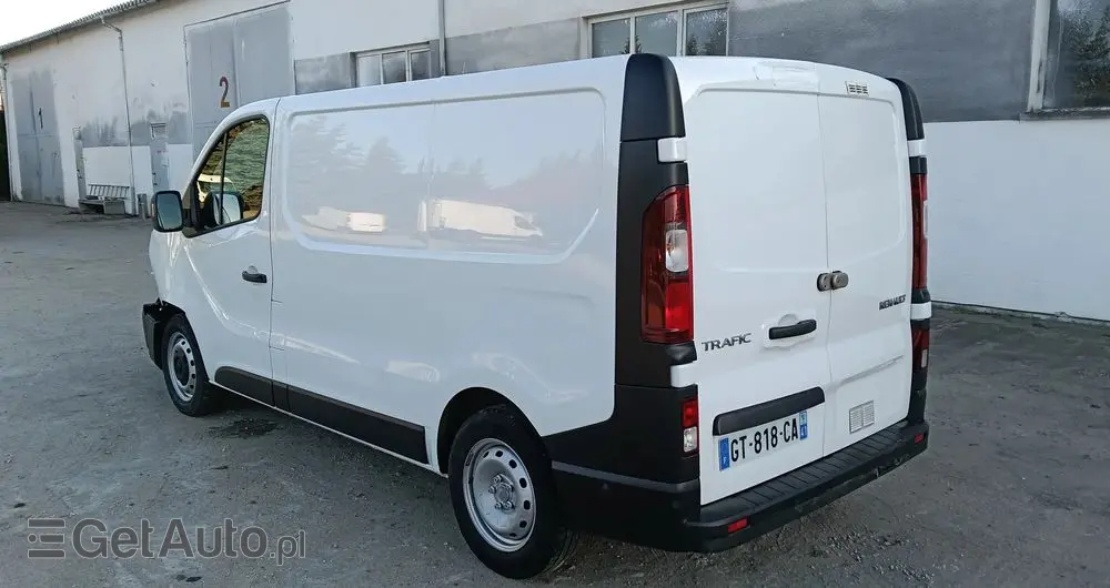 RENAULT Trafic 
