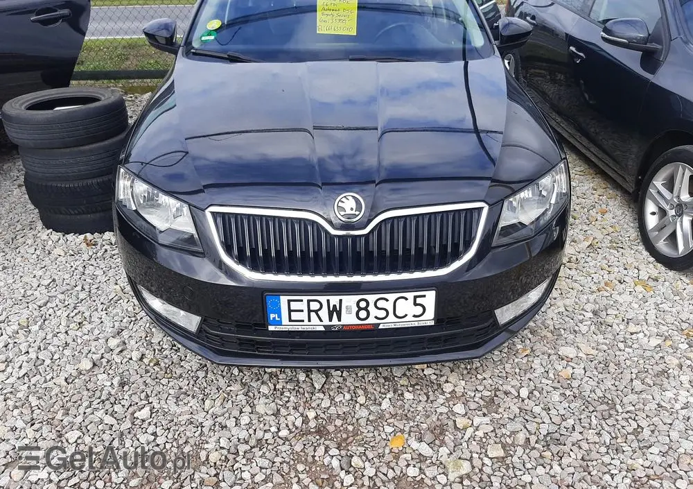 SKODA Octavia Combi 1.6 TDI Green tec DSG Solution