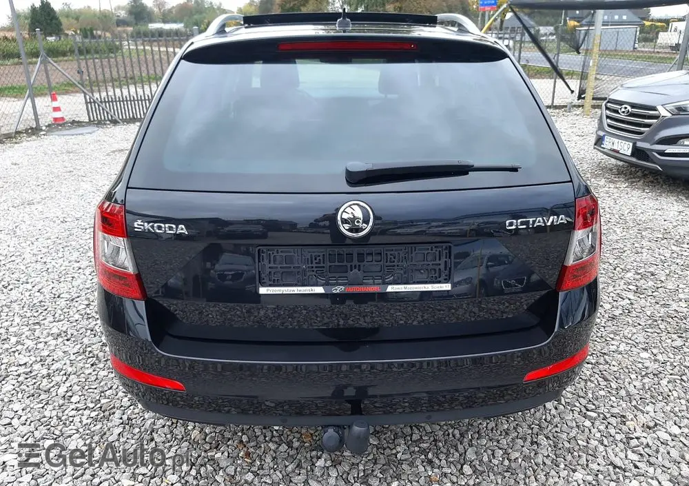 SKODA Octavia Combi 1.6 TDI Green tec DSG Solution