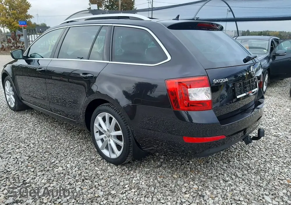 SKODA Octavia Combi 1.6 TDI Green tec DSG Solution