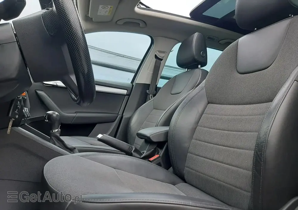 SKODA Octavia Combi 1.6 TDI Green tec DSG Solution