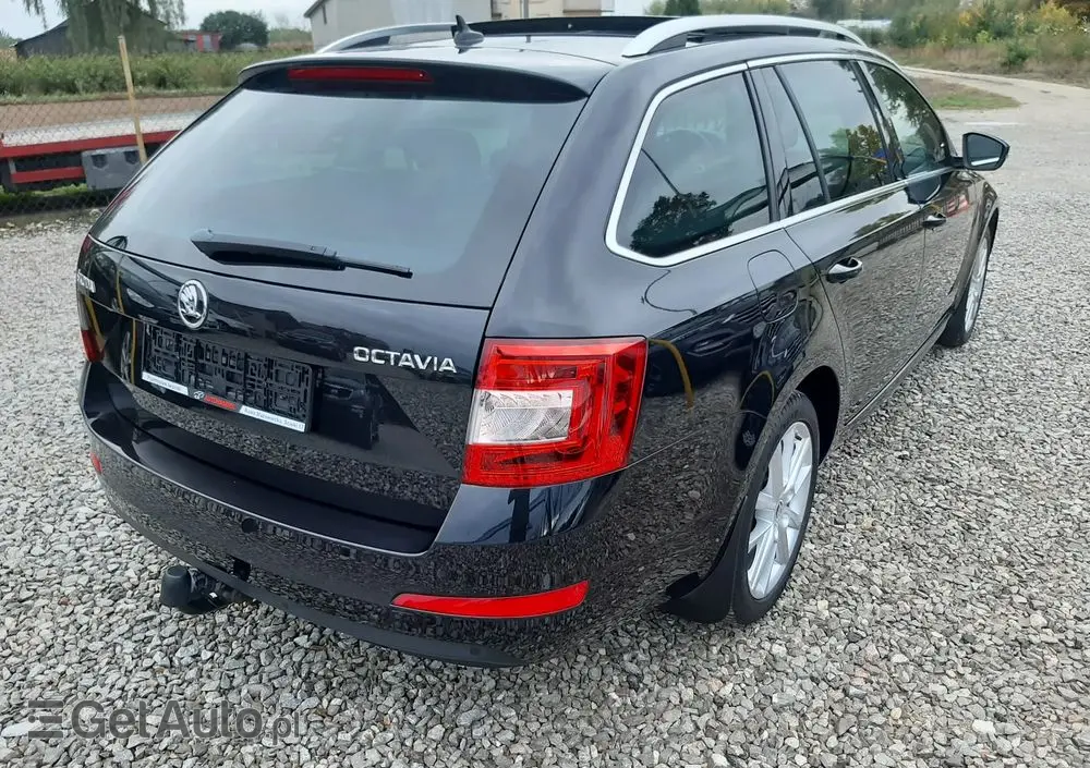 SKODA Octavia Combi 1.6 TDI Green tec DSG Solution