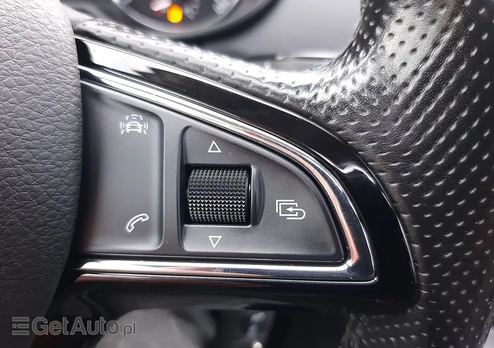 SKODA Octavia Combi 1.6 TDI Green tec DSG Solution