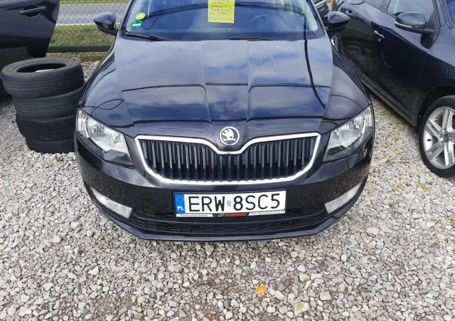 SKODA Octavia Combi 1.6 TDI Green tec DSG Solution