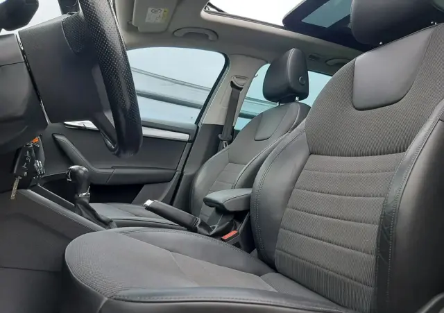 SKODA Octavia Combi 1.6 TDI Green tec DSG Solution